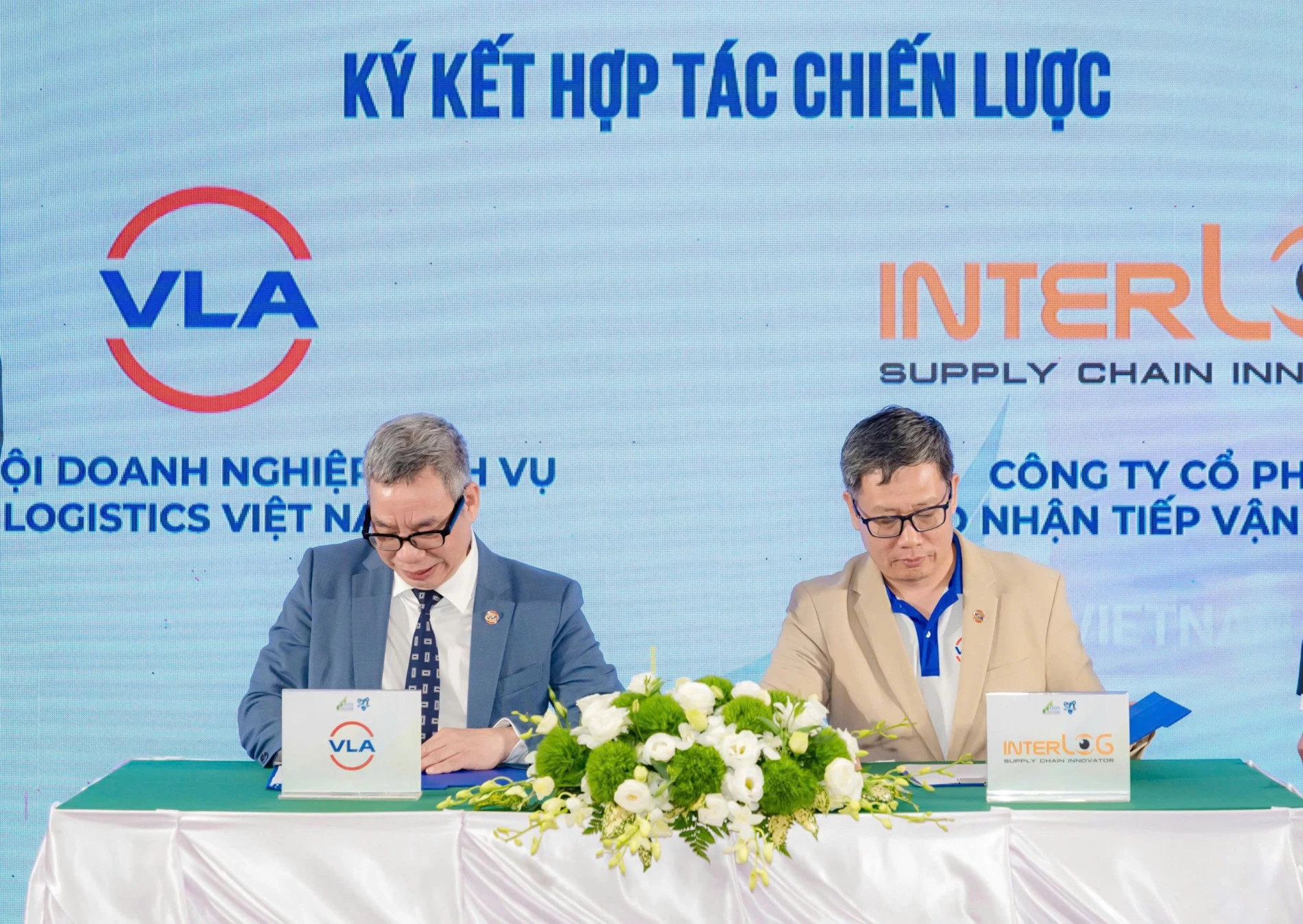 InterLOG ký kết hợp tác chiến lược với VLA