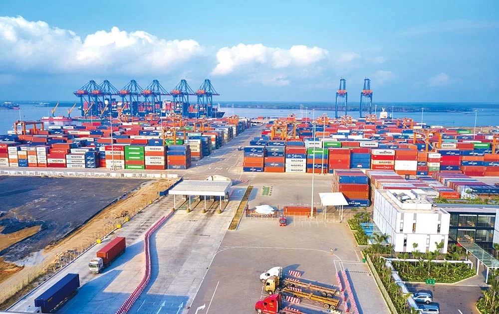 Hoạt động xuất nhập khẩu được kỳ vọng sẽ thuận lợi hơn khi bộ máy hành chính tinh gọn và thủ tục được số hóa đồng bộ