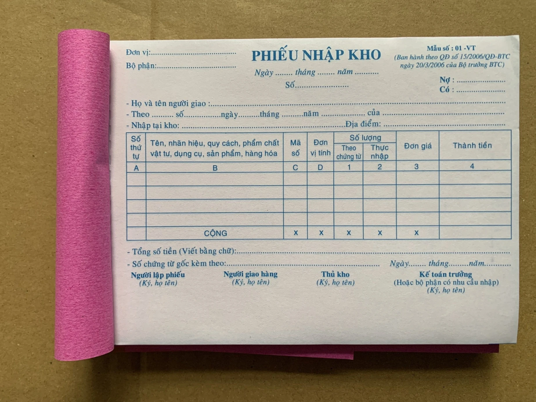 Phiếu nhập kho là gì và có bao nhiêu liên