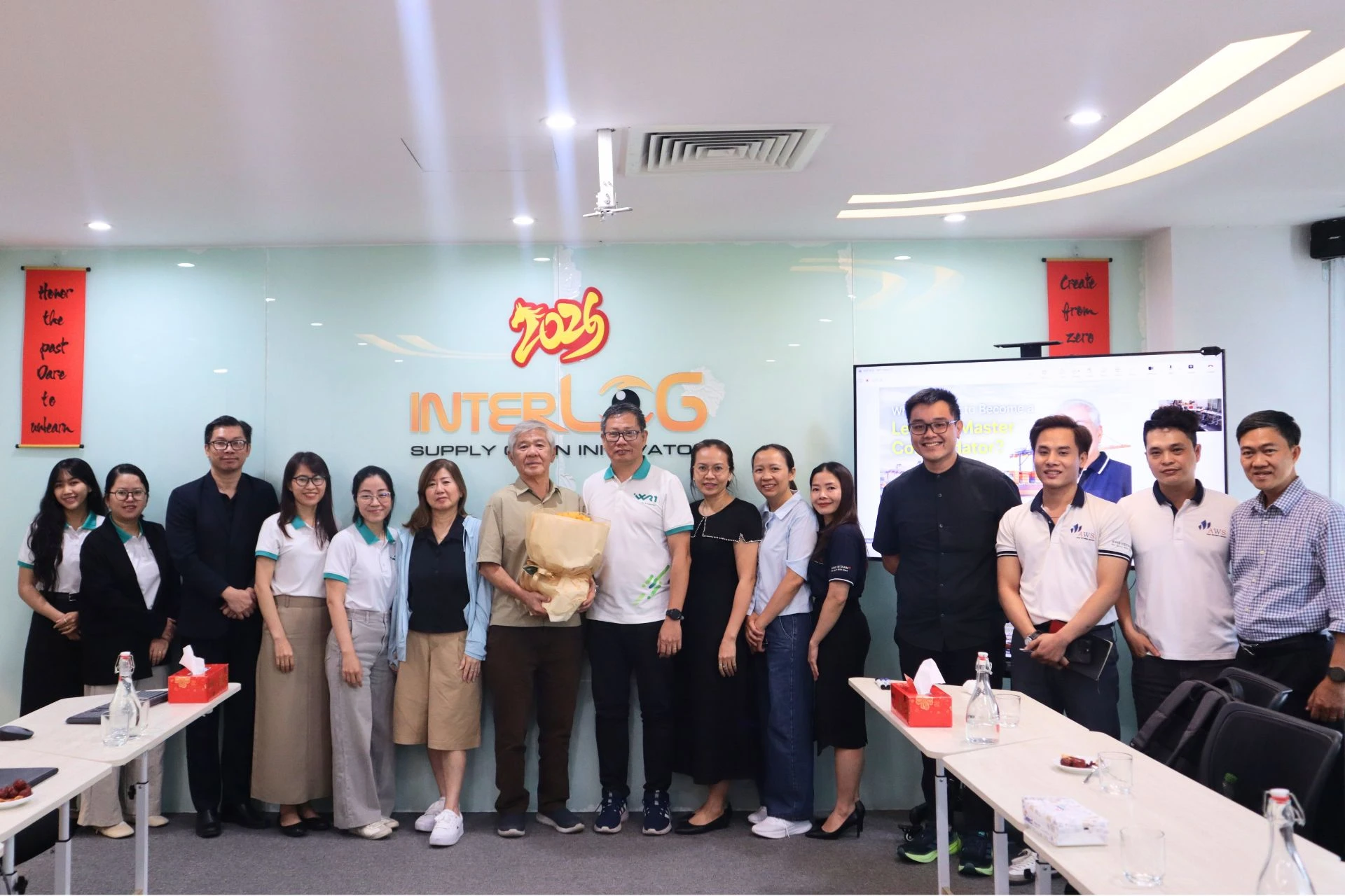 Chuyên đề đổi mới sáng tạo - Đào tạo Leading Master Consol cùng Mr. stephen