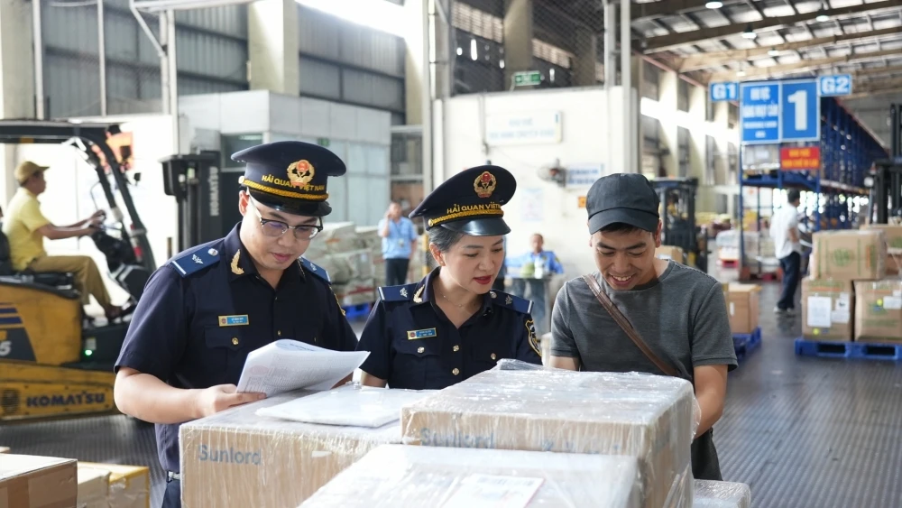 Hậu kiểm xuất xứ là quy trình cơ quan hải quan tiến hành sau khi hàng hóa đã thông quan
