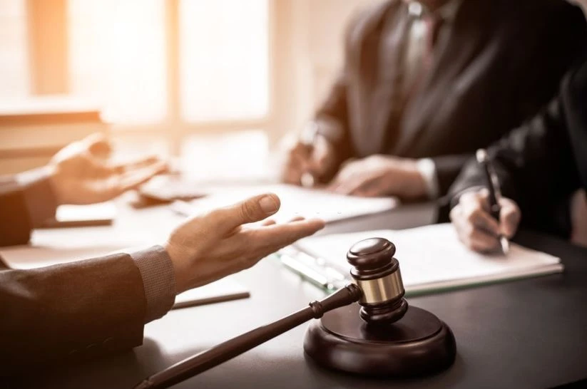 Dựa trên hồ sơ và thông tin hàng hóa, đội ngũ chuyên gia của InterLOG sẽ tiến hành tư vấn