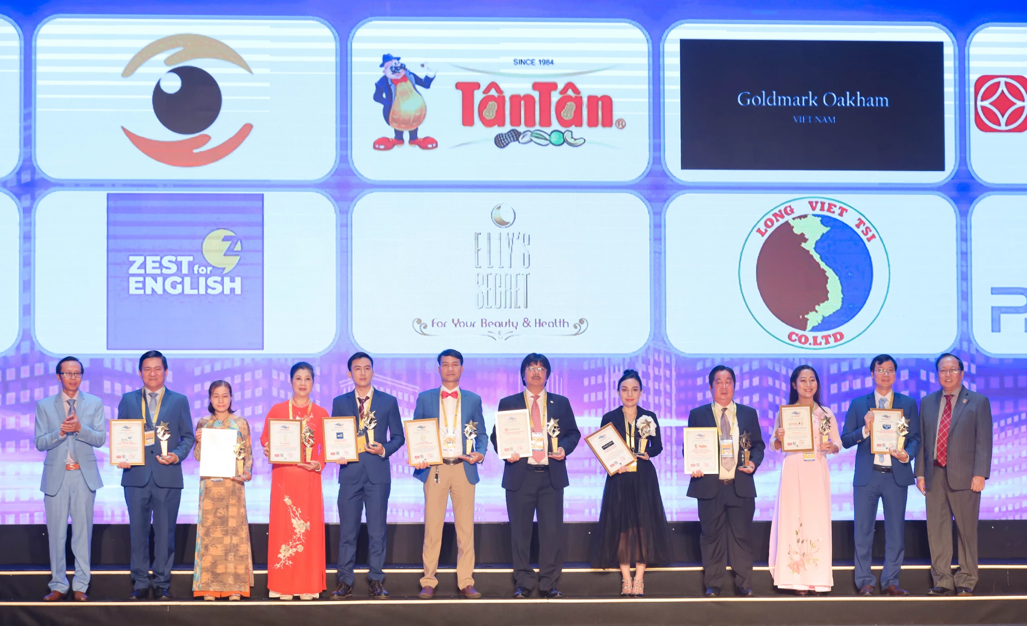 InterLOG đạt danh hiệu Top 10 Thương hiệu Tiêu biểu Châu Á Thái Bình ...